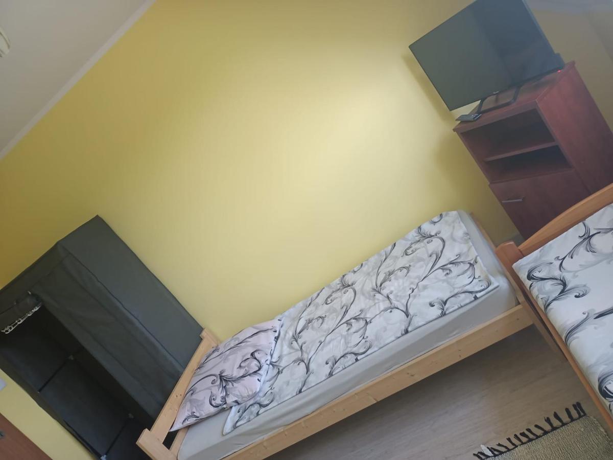 Pokoje U Izy Stare Kiejkuty Szczytno  Exterior foto